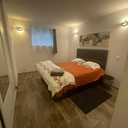 Apartmán Proche Centre Parking Public Gratuit